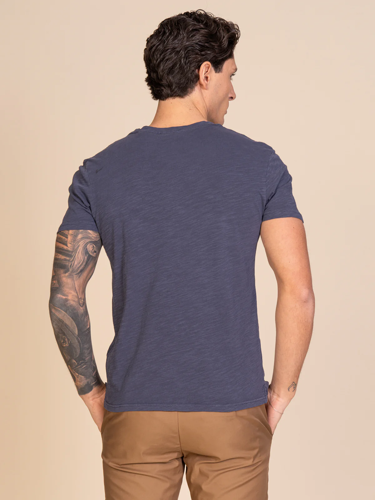 T-Shirt con taschino - Image 4