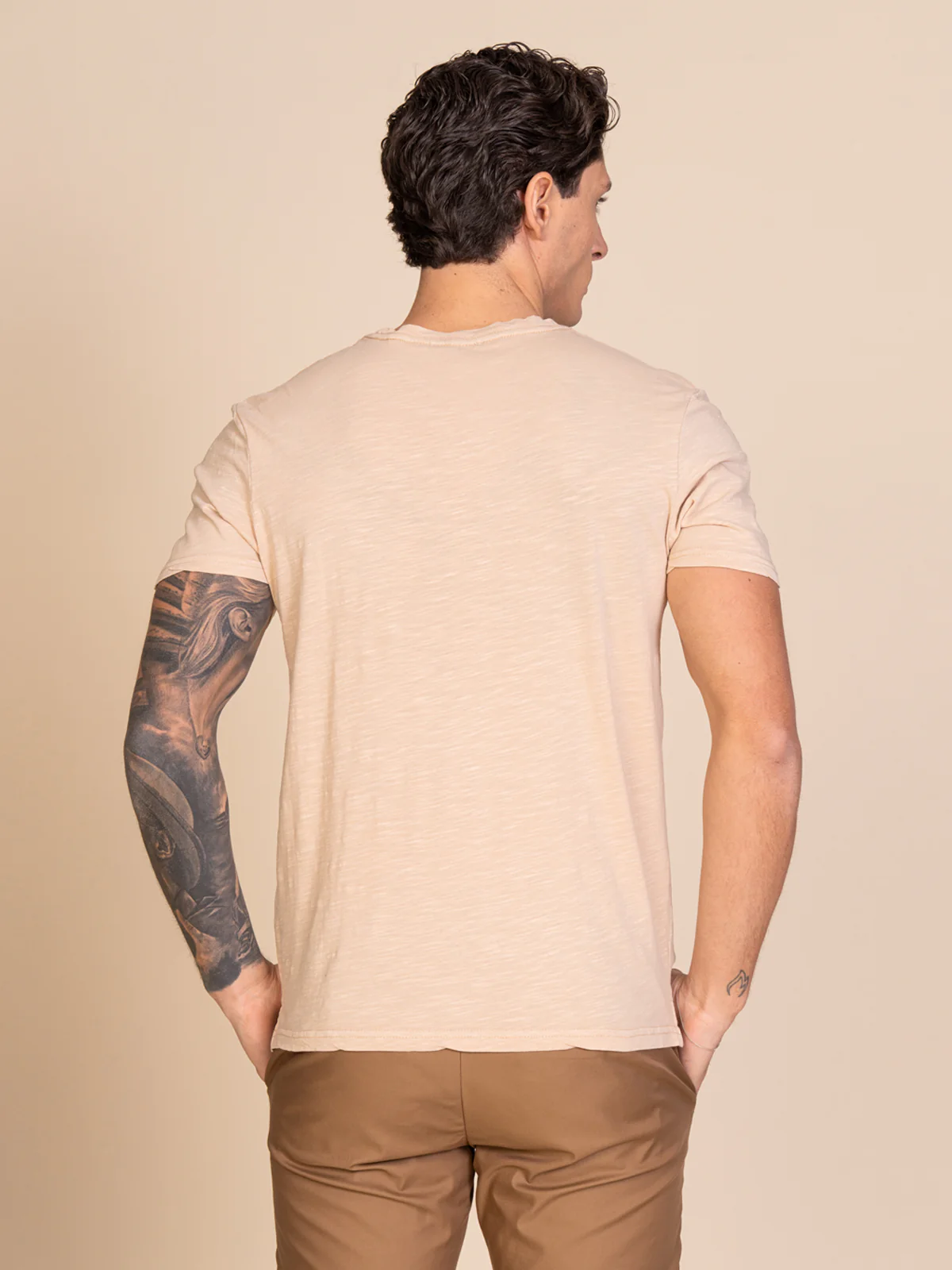 T-Shirt con taschino - Image 8